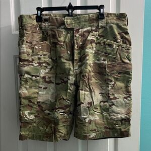 Men's Camouflage Cargo Shorts